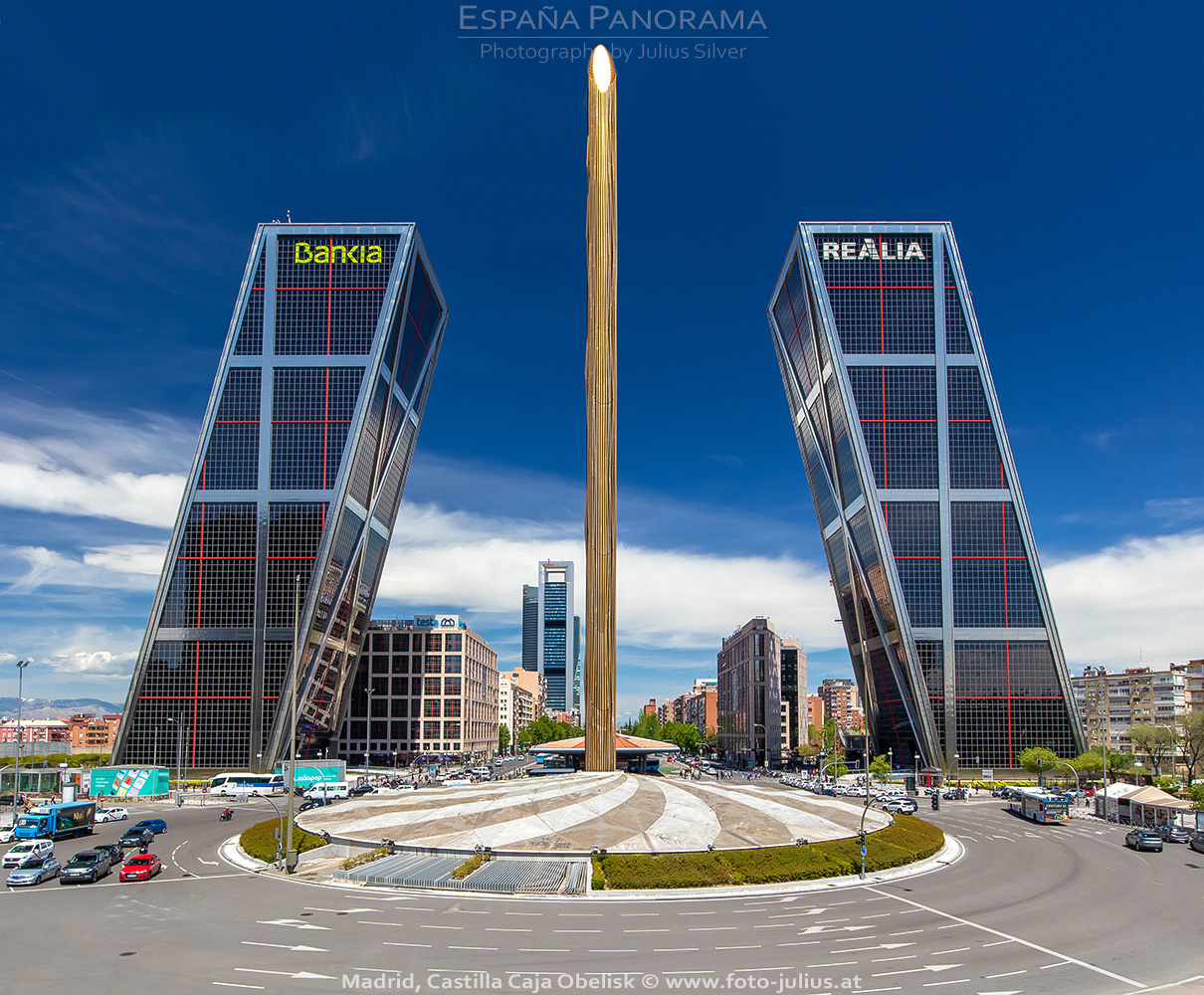 Spain_Panorama_070a_Madrid_Plaza_Castilla.jpg, 551kB