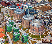 W6338_Wien_Gasometer_Luftaufnahme.jpg, 29kB