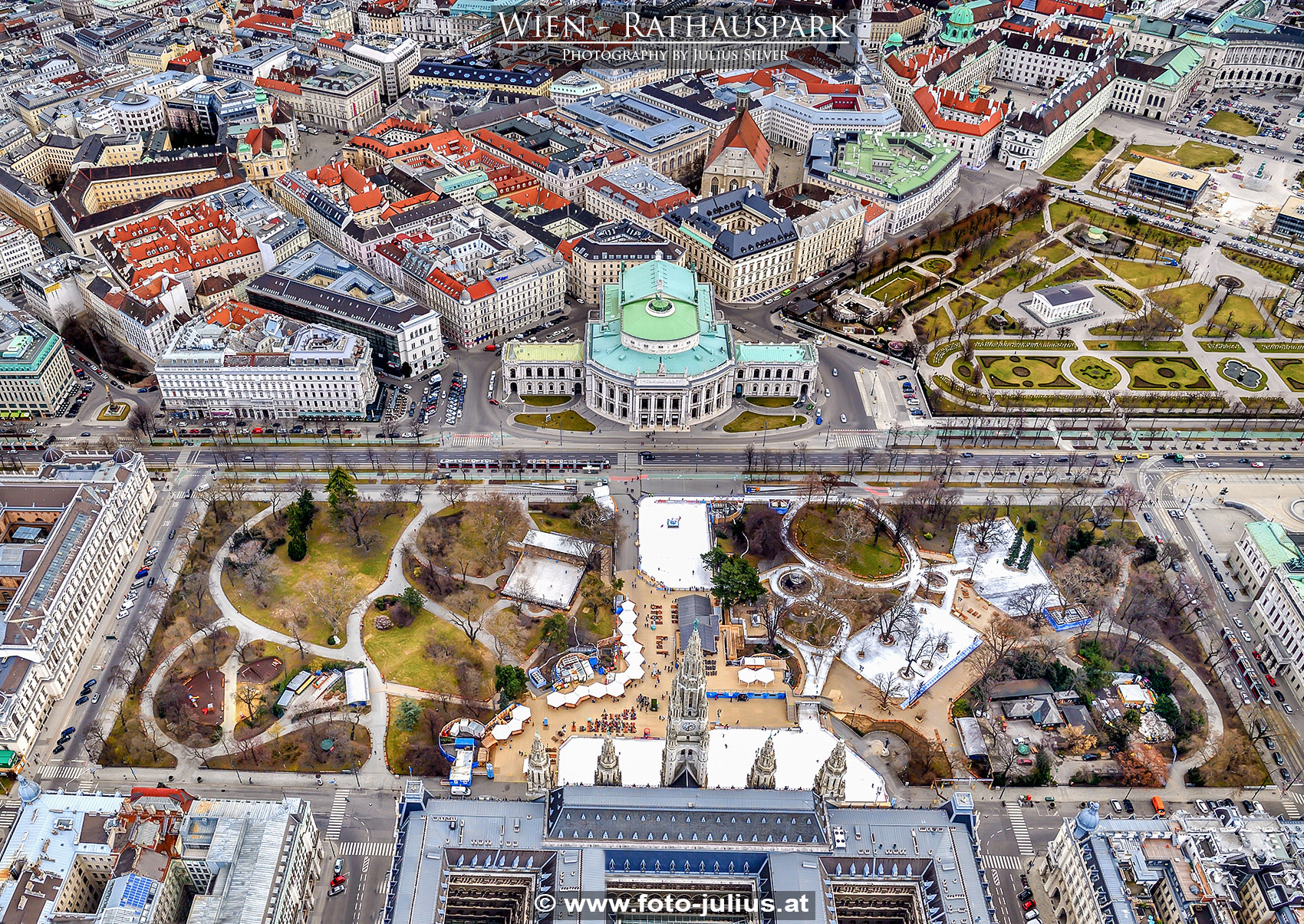 W6387a_Wien_Eistraum_Rathaus_Burgtheater.jpg, 1,3MB