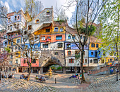 W6616_Hundertwasser_Krawina_Haus_Wien.jpg, 28kB