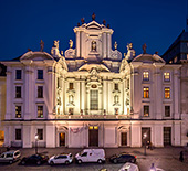 W6704_Kirche_am_Hof.jpg, 21kB