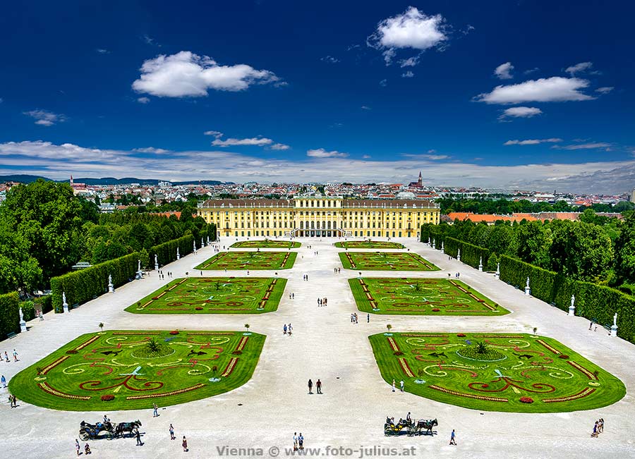 W7147b_Wien_Schloss_Schonbrunn.jpg, 234kB