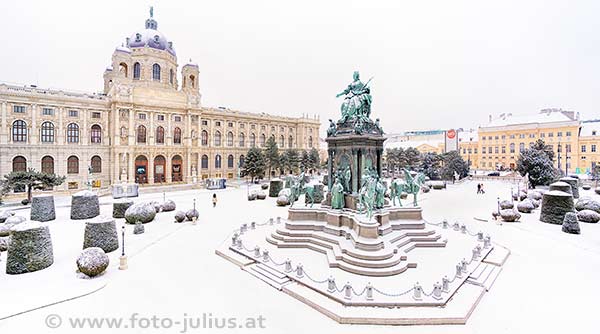 W7195_Wien_Maria_Theresien_Platz.jpg, 36kB