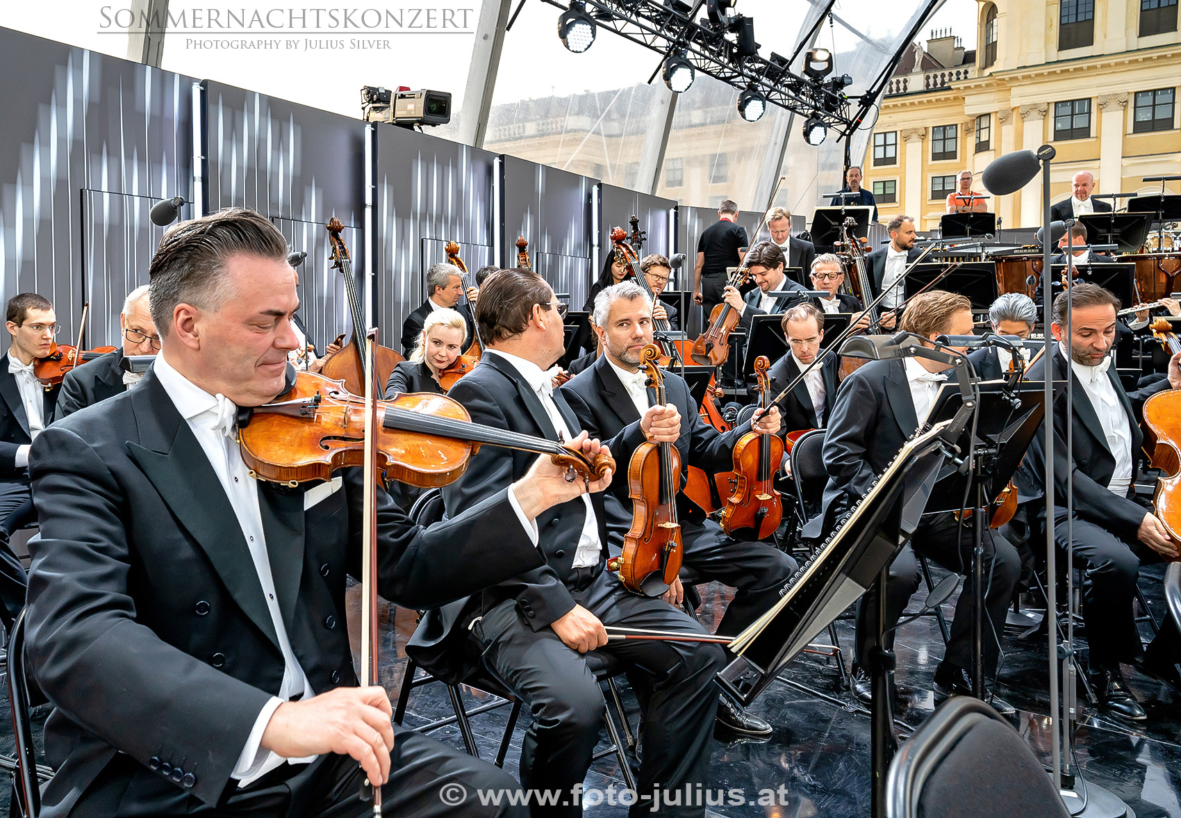 W7207a_Sommernachtskonzert_Wiener_Philharmoniker.jpg, 1,0MB