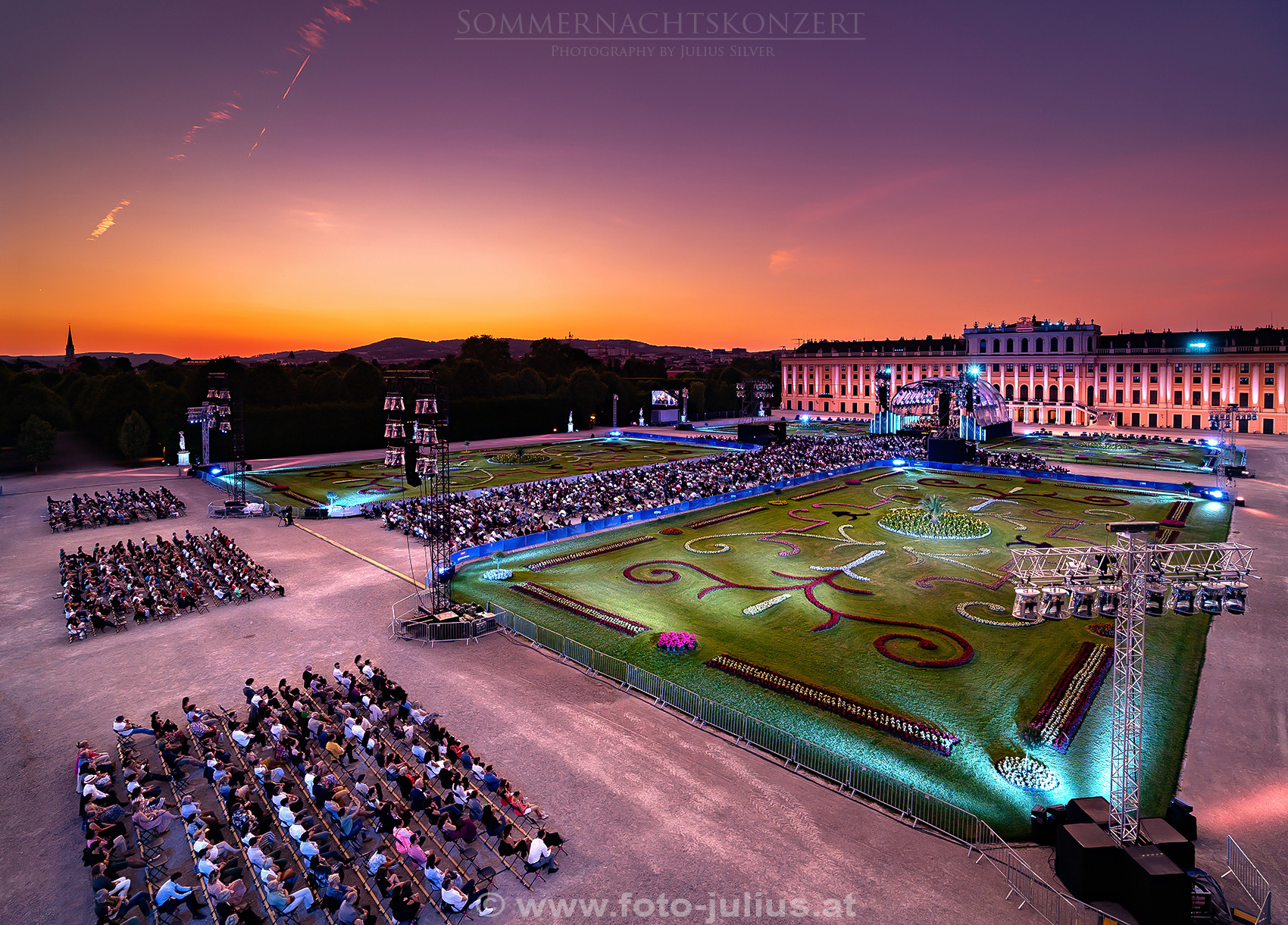 W7213a_Sommernachtskonzert_Wiener_Philharmoniker.jpg, 1,1MB