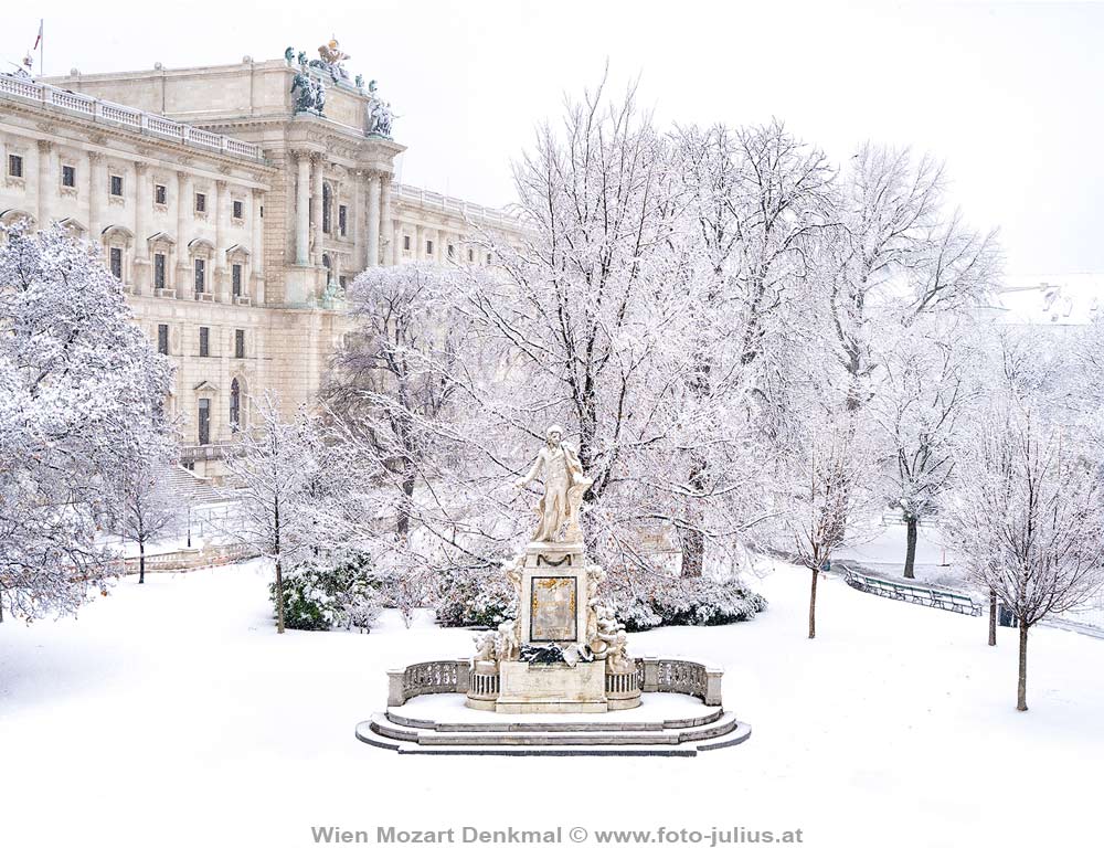 W7255_Burggarten_Mozart_Monument.jpg, 157kB