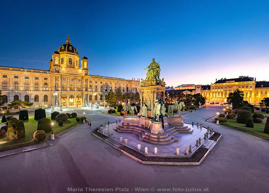 W7299_Maria_Theresien_Platz_Wien.jpg, 83kB