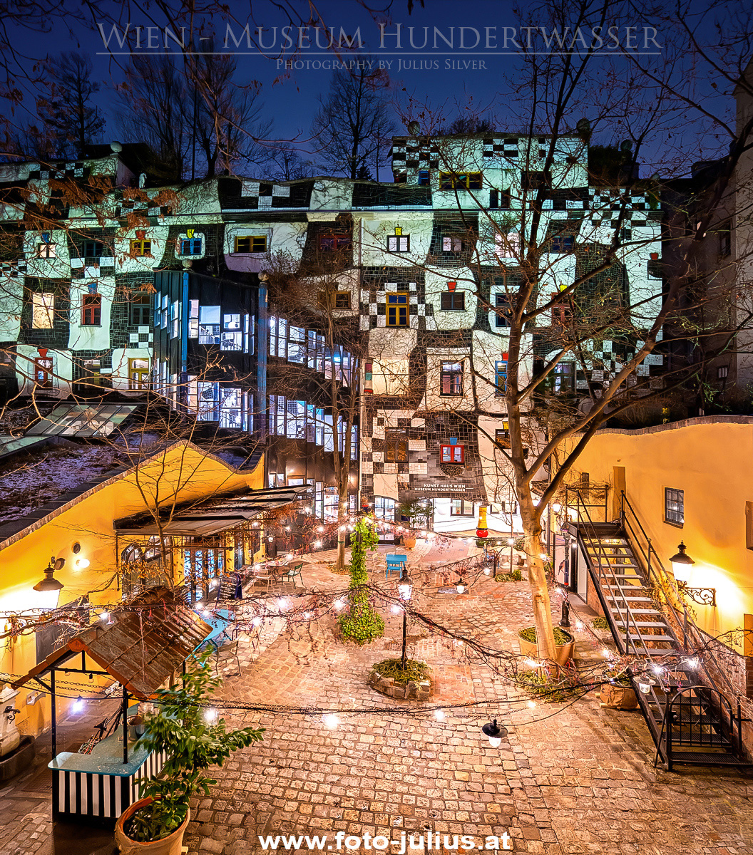 W7353a_Hundertwasser_Kunstmuseum.JPG, 1,1MB