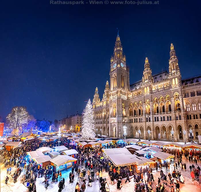 W_7637_Rathausplatz_Wien.jpg, 102kB