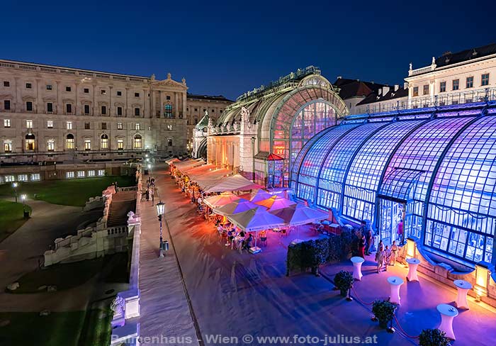 W_7829_Palmenhaus_Burggarten.jpg, 74kB