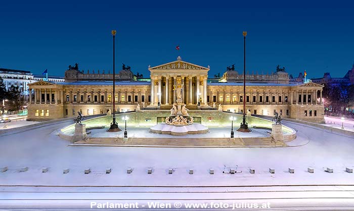 W_7873_Parlament_Wien.jpg, 42kB