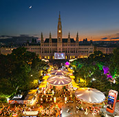 W8036_Rathaus.jpg, 19kB