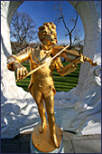 Vienna, Johann Strauss Monument, Photo Nr.: W2974