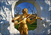 Vienna, Johann Strauss Monument, Photo Nr.: W2982