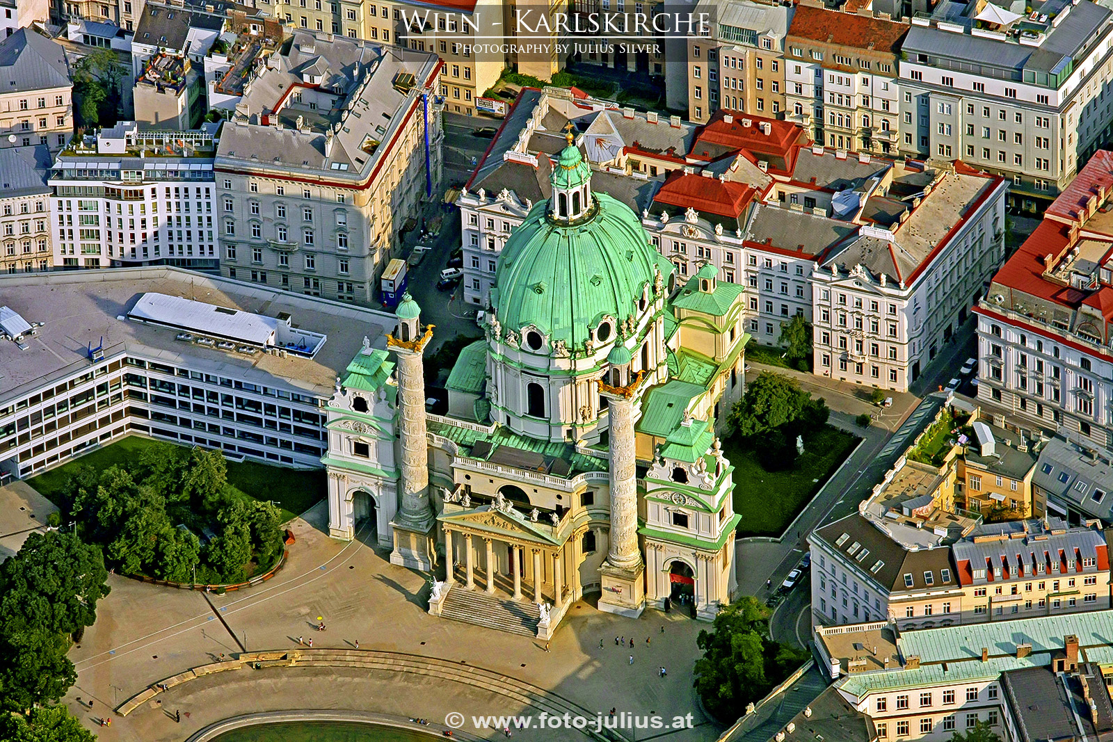 W3358a_Karlskirche.jpg, 979kB