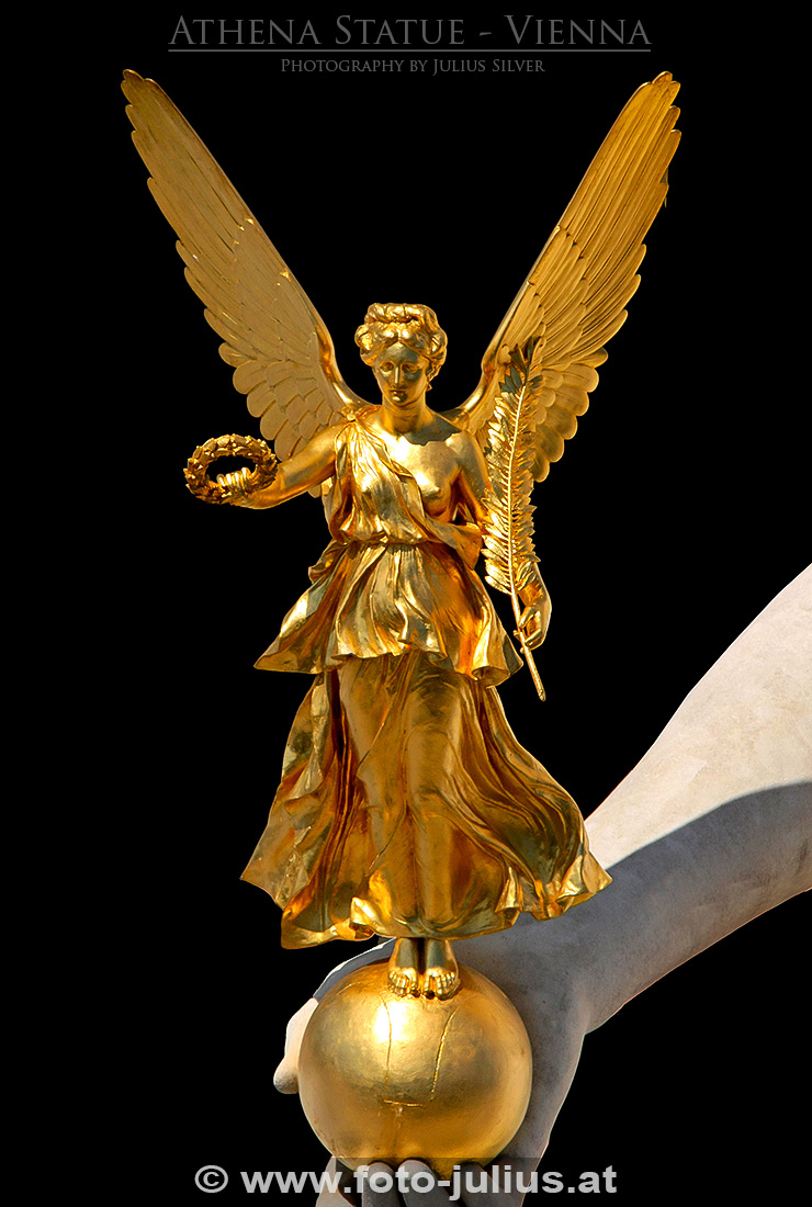 W4205_Wien_Athena_Statuer.jpg, 238kB