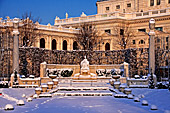 Vienna, Kaiserin Elisabeth Sisi Denkmal Monument, Volksgarten, Photo Nr.: W5362